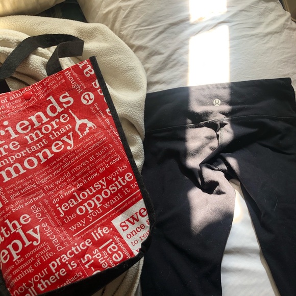 lulu lemon leggings - Picture 2 of 6